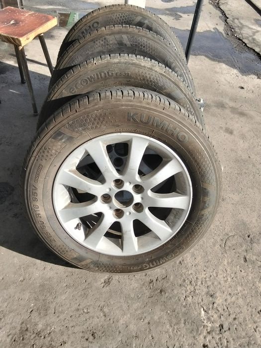 Шины с дисками TOYOTA