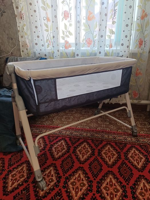 Кроватка/люлька для новорожденного