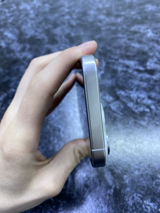 Apple Iphone 15 Pro 256 белый