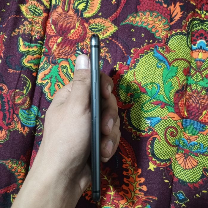 iphone 8 srochna sotladi