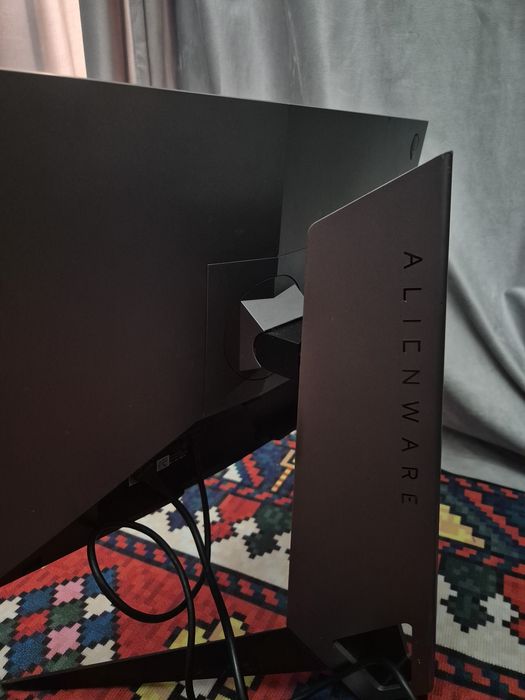 Монитор игровой Dell Alienware AW2518HF 240 герц