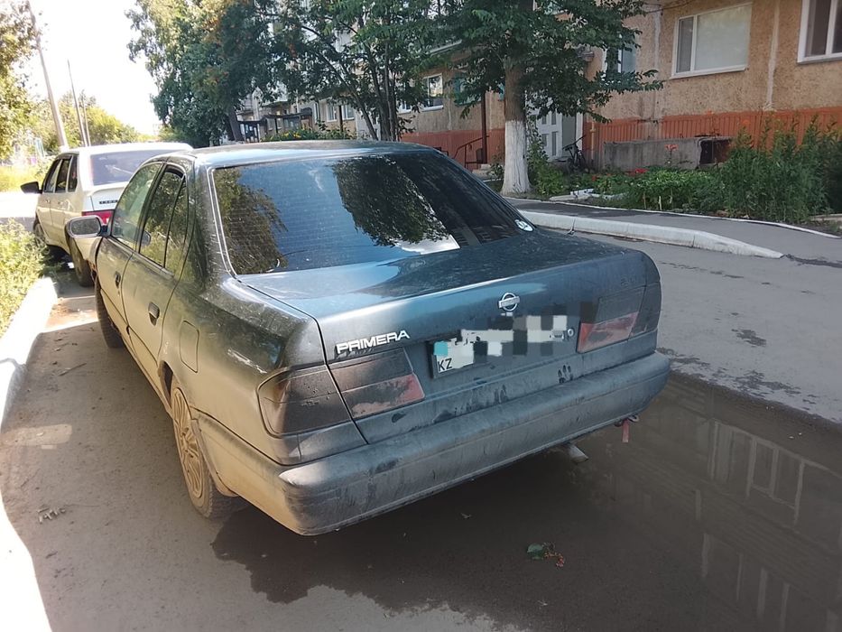 nissan primera p10