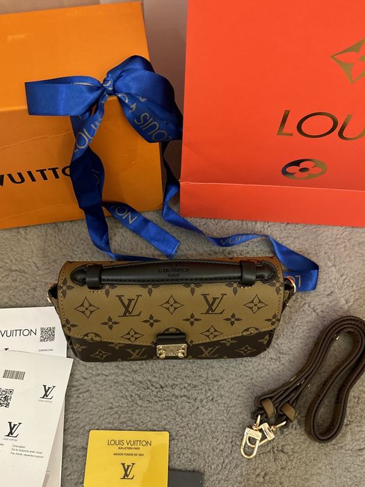 Geantă/Poșeta Louis Vuitton Pochette Metis Monogram 21x12x6cm