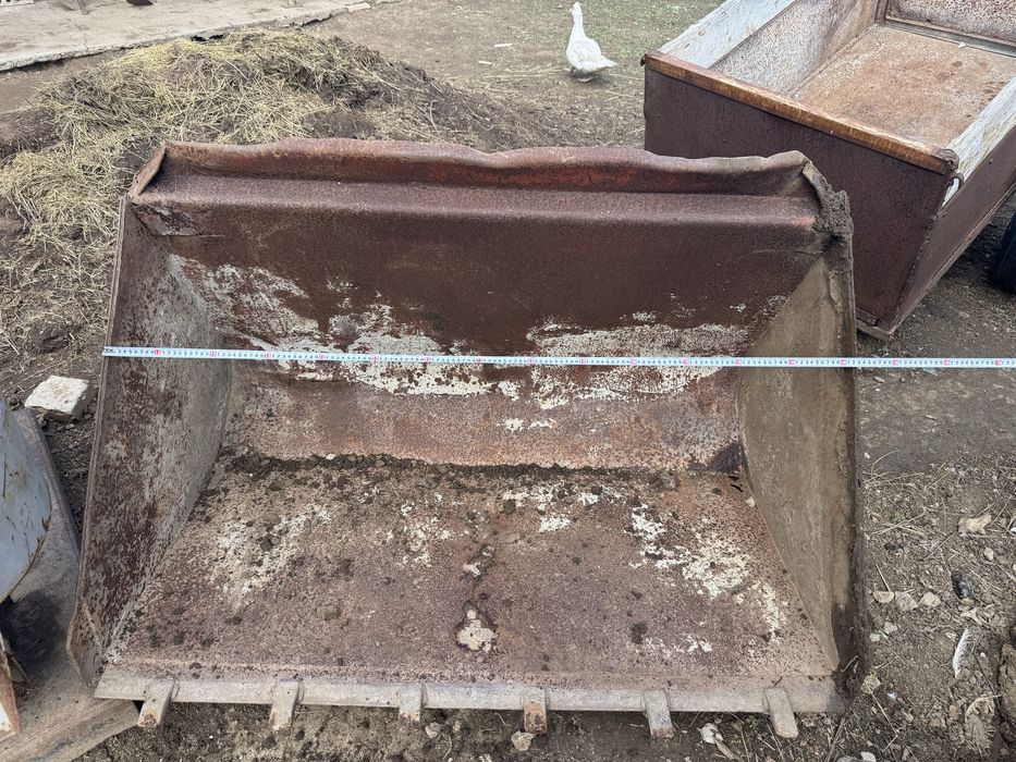 Продам ковш тракторный