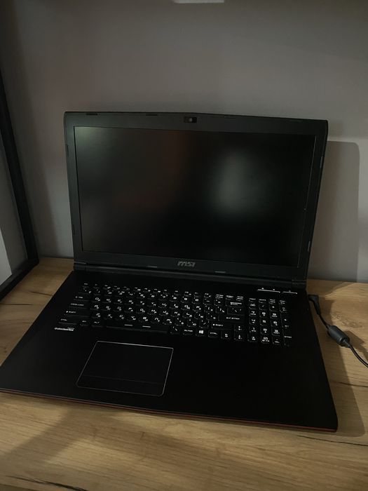 Продам игровой ноутбук MSI GP72 6QF Leopard Pro