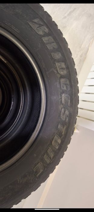 Покрышки         .