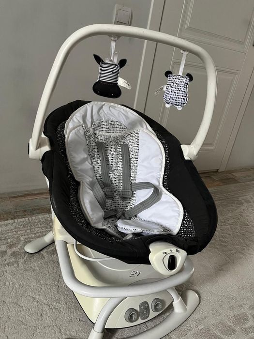 Продам шезлонг фирма Jole