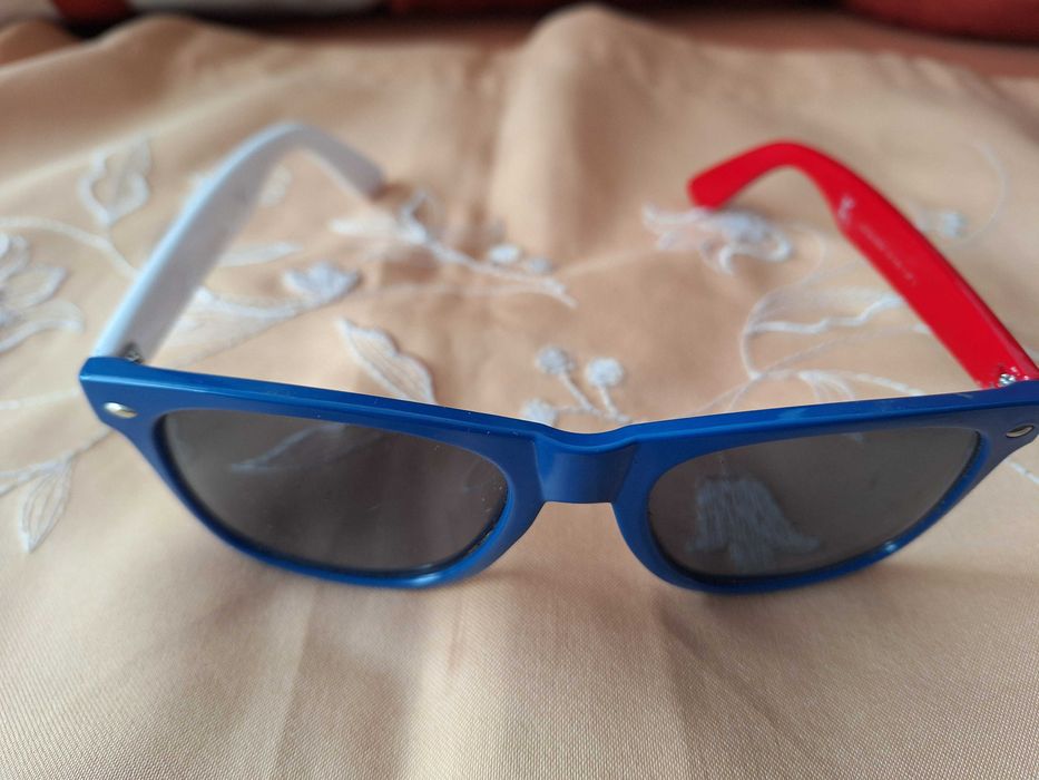 Ochelari de soare pentru copilasi