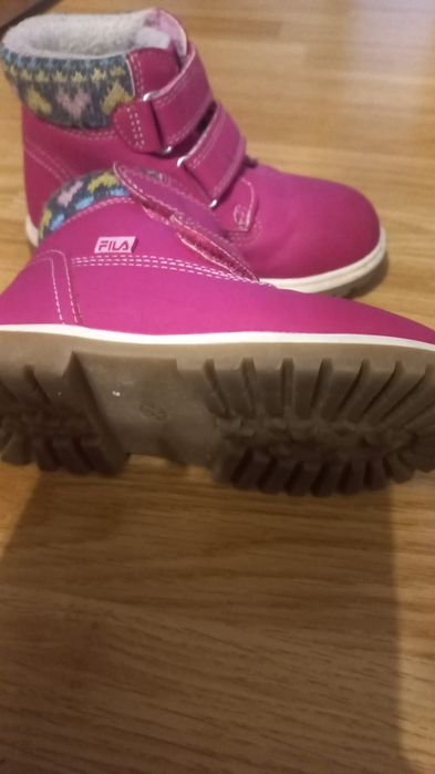 Ghete roz marimea 25