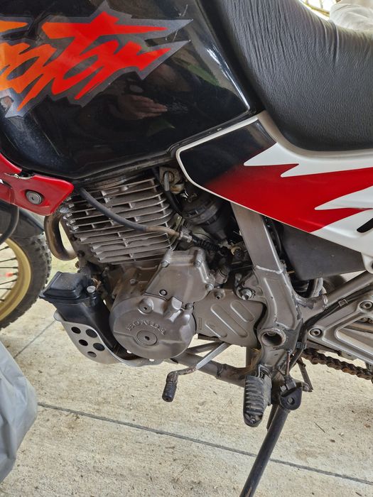 Honda NX 650 dominator