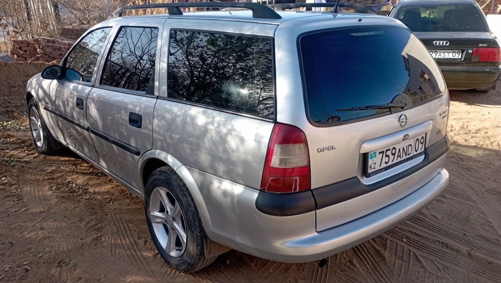 Опель вектра б универсал 98 г