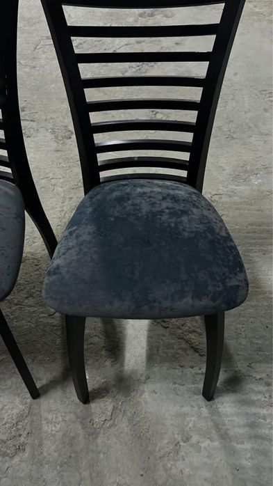 Стулья. Кухонные. Срочно.