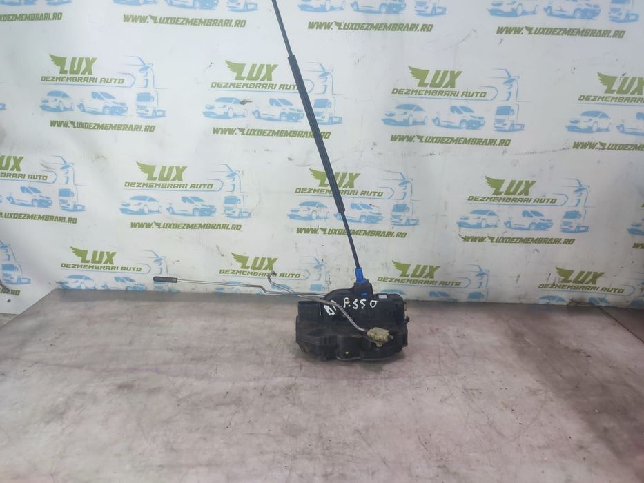 Broasca usa portiera dreapta fata Opel Astra J [2009 - 2012] 1.7 cdti