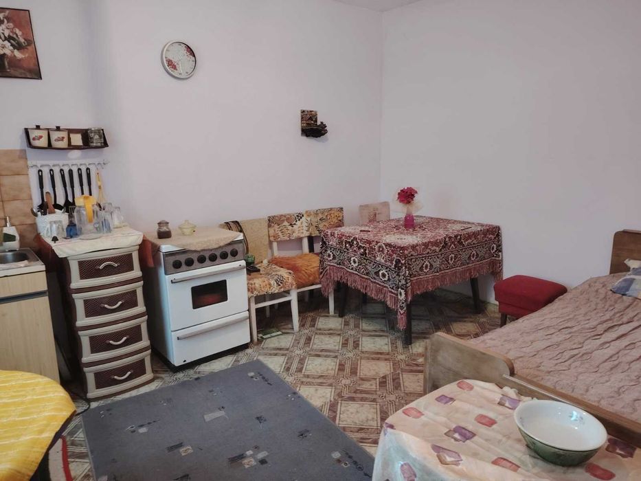 Продава се Къща в с. Попица, Област Враца - 64 кв.м за 175 €/кв.м - Снимка #3