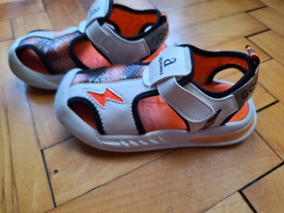 Детски   сандали