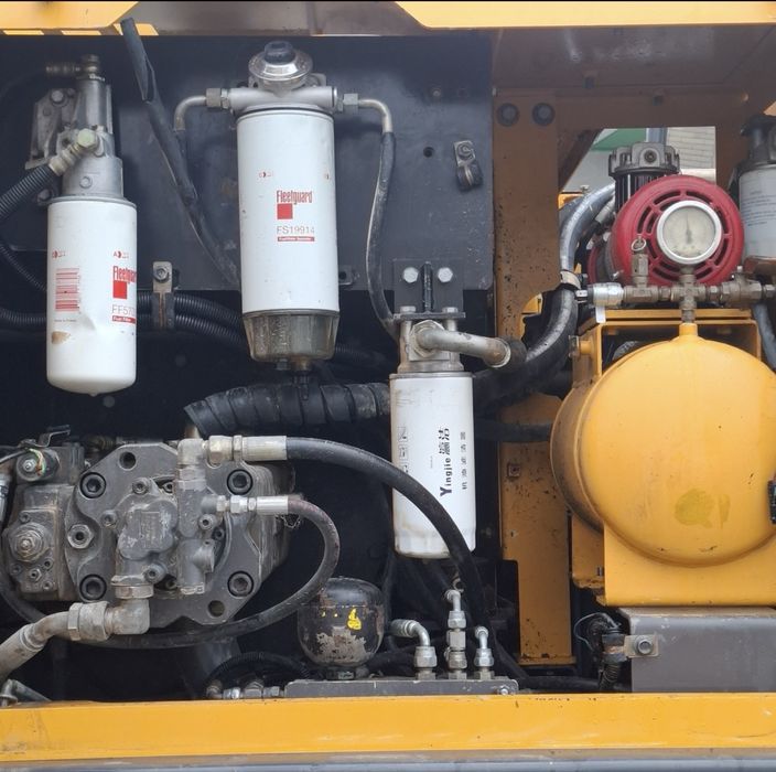 Ekskavator VOLVO 145