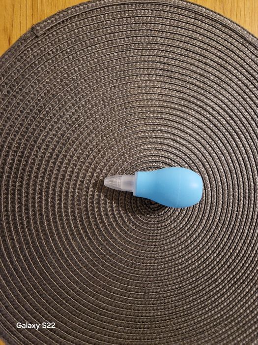 2 броя аспиратори за нос