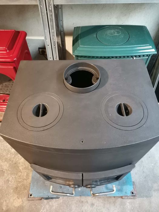 Скандинавска чугунена печка