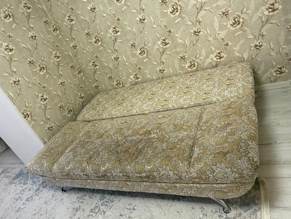 Продам раскладной диван
