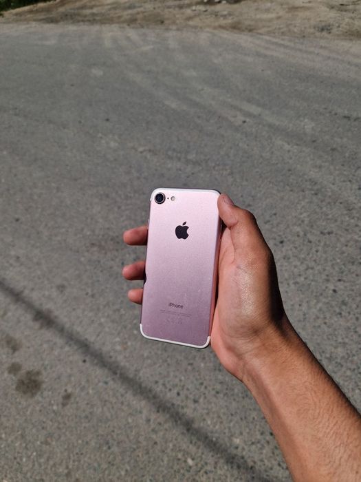 Айфон 7 сатылады