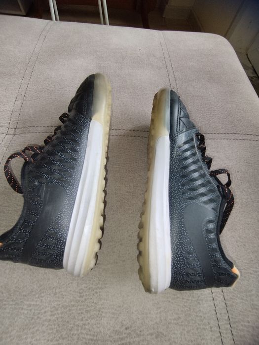 Продаю футзалки.