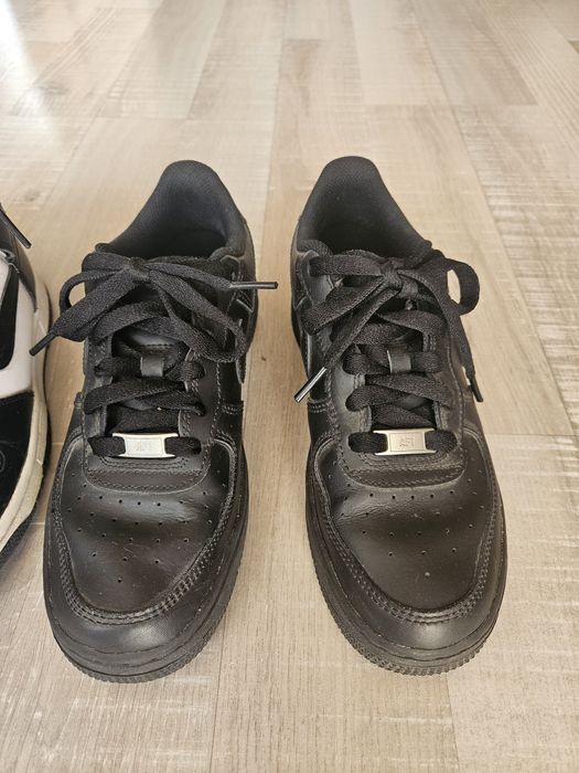 Маратонки Nike..