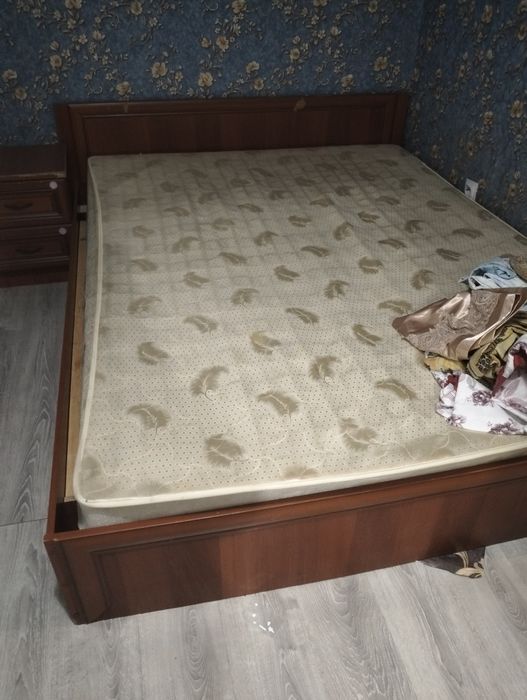 Двухместный кровать