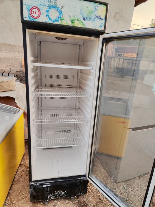 Холодильник рабочий