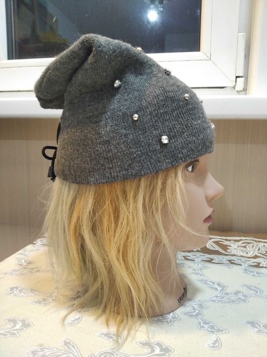 Шапка, женская. Shapka.