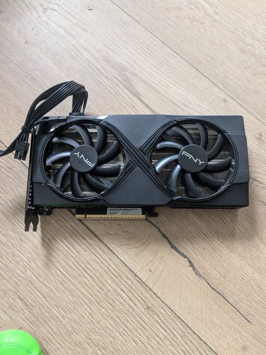 Placi video PNY ,ASUS