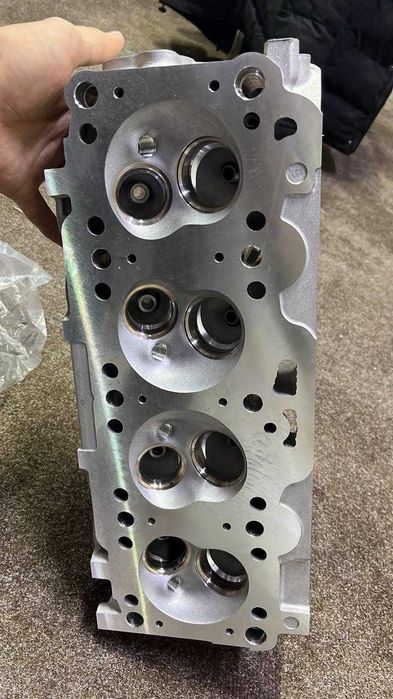Головка блока MAZDA 626 FE F8 8V