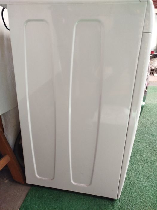 Пералня със сушилня