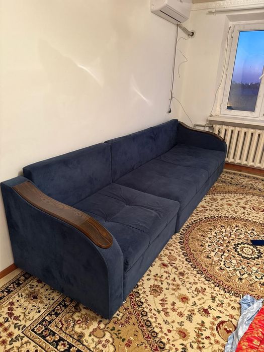 Диван кровать продаётся.