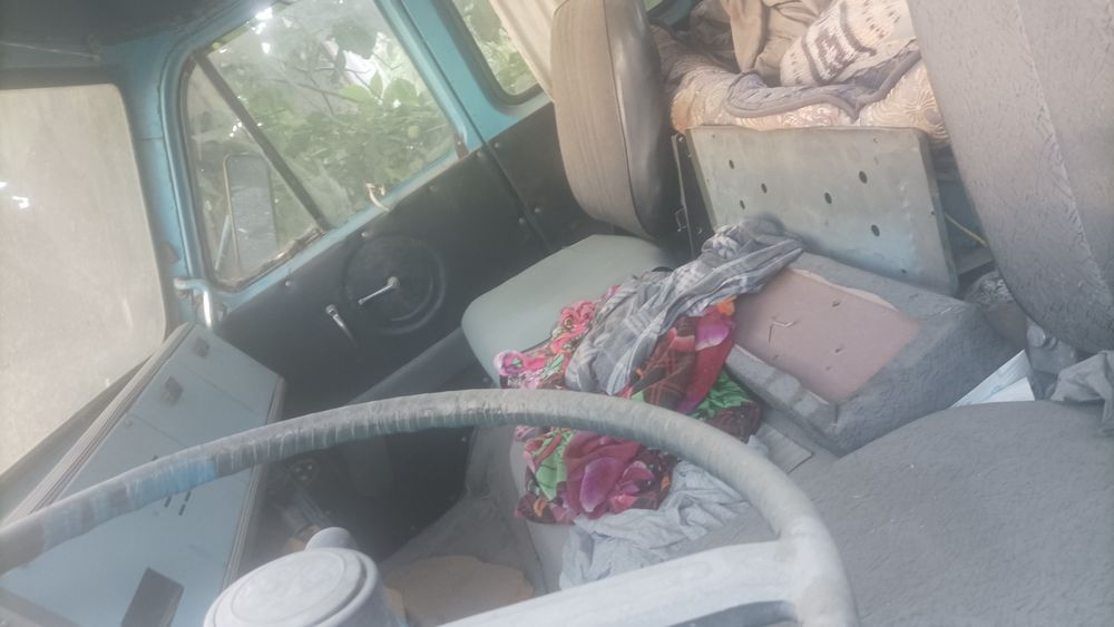 Avto kirgan 1990 ishlaydi haydab ketas. 12500$