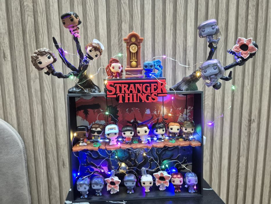 Вся коллекция с полкой ОСД Очень странные дела