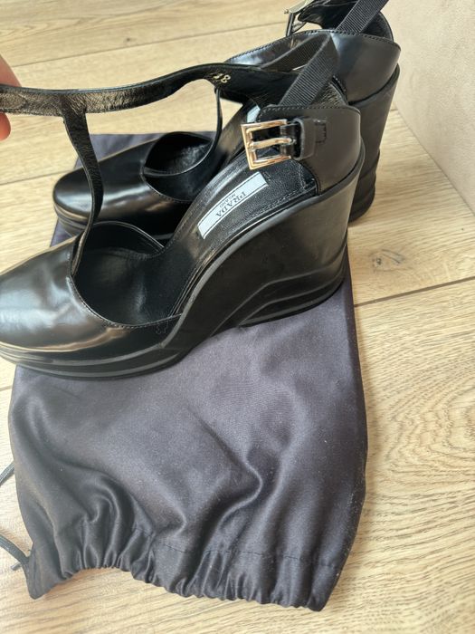 Туфли Prada 35тыс, TJ COLLECTION 10тыс, Corso Como 15тыс оригинал