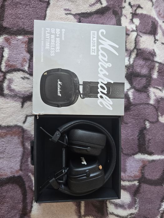 Marshall Major IV  безжични Bluetooth слушалки