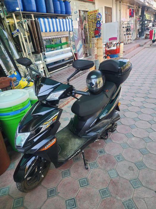 Skuter STELMAX idial