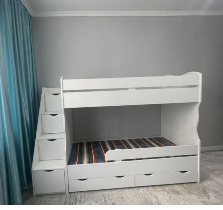 Продам шкаф в отличном состоянии