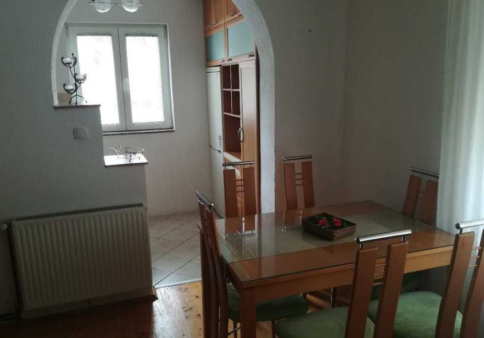 Дава се под наем Едностаен апартамент в Бургас, Ветрен - 42 кв.м за 188.7 € - Снимка #1