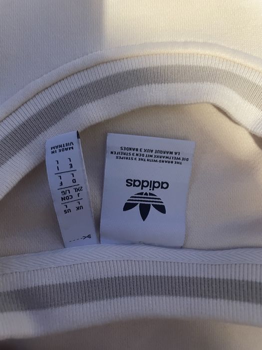 Bluza adidas noua originala