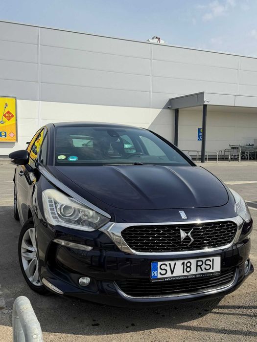 Citroen DS5 2015 Facelift • 2.0 BlueHDi 180 CP • Automat
