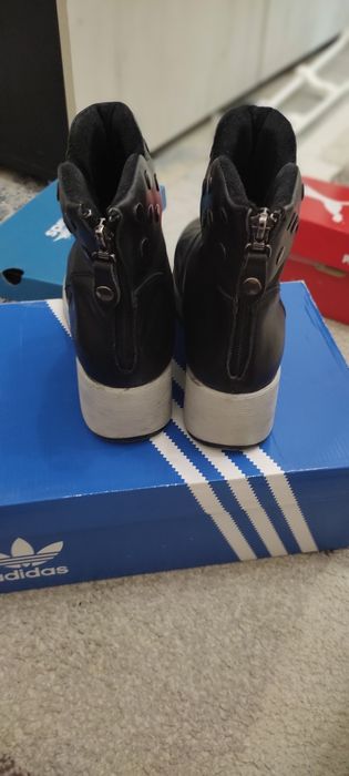 Дамски боти до глезена