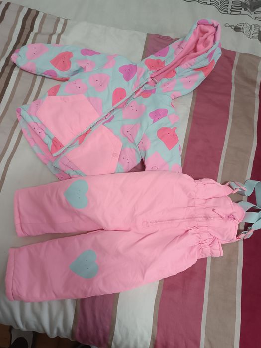 Vând set de geacă cu pantaloni de sky