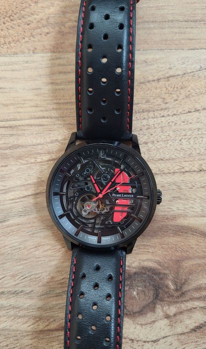 Мъжки часовник Pierre Lannier с автоматичен механизъм