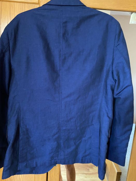 Продавам Сако на Massimo Dutti М- размер