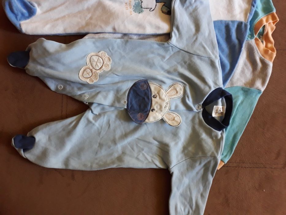 Бебешки ромпър    ...