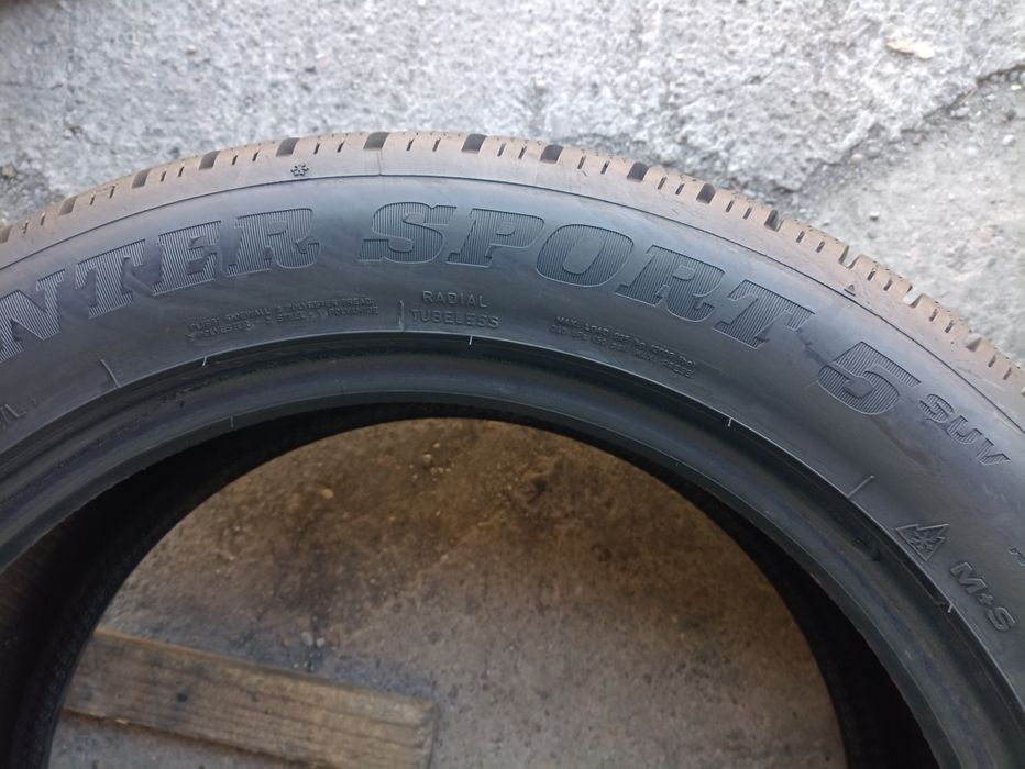 2 anvelope de iarna Dunlop 245/50 R19 dot 3622