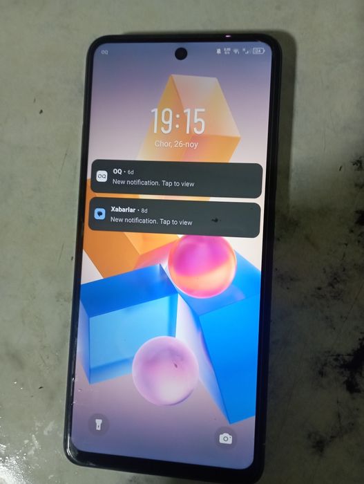 Infinix hot 40 pro 256talik
