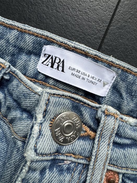 Светли дънки Zara - slim fit